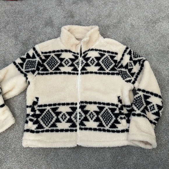Lucky Brand Cream and Black Fleece Jacket size Large NWOT - Picture 6 of 9